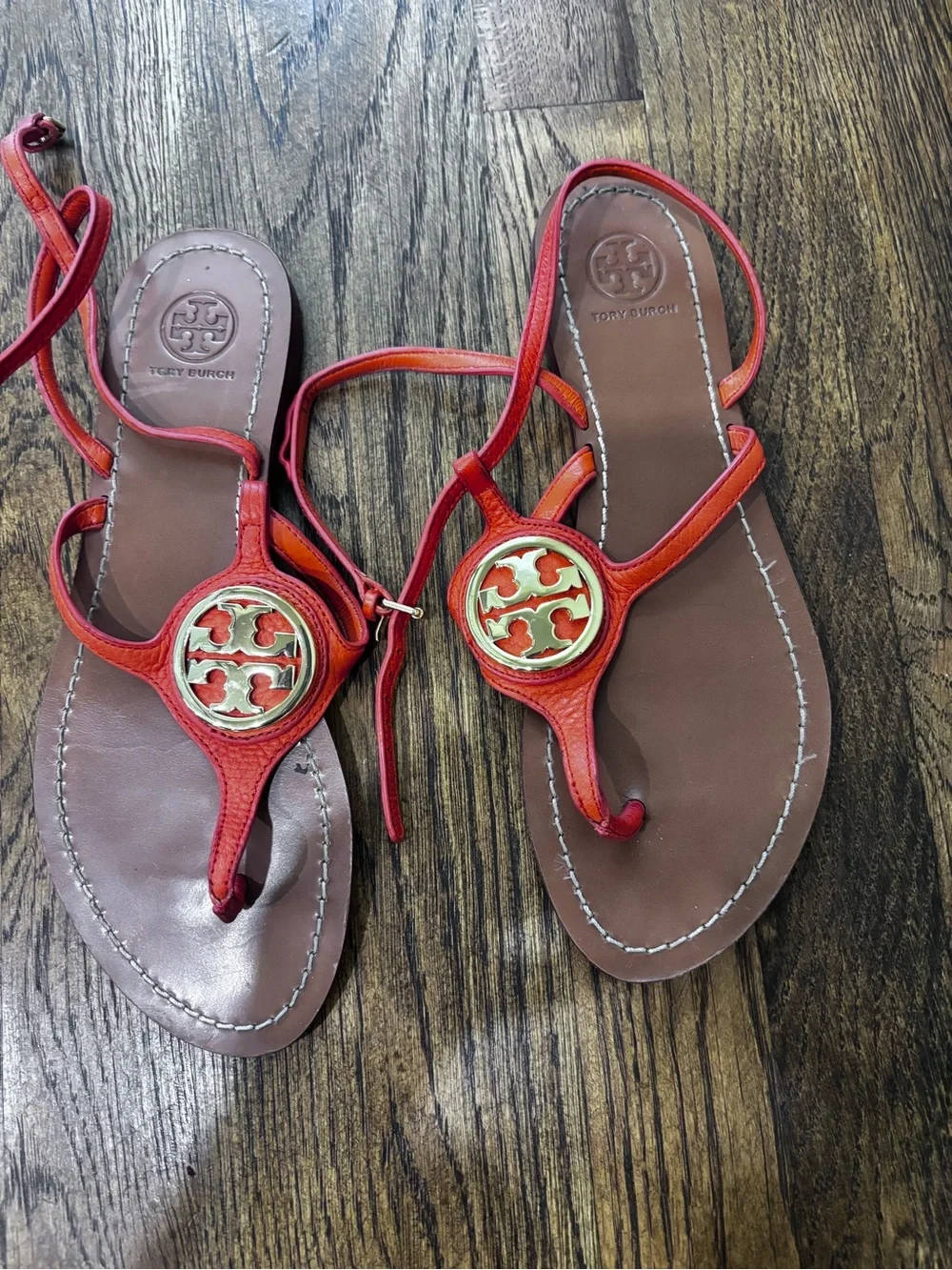 Tory Burch Red Leather Logo Thong Sandals with Gold Emblem